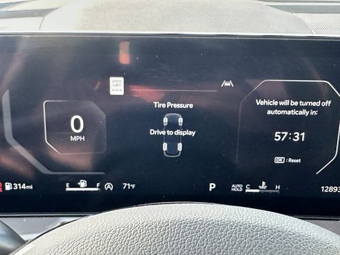 Certified 2024 Kia Sorento SX image 30