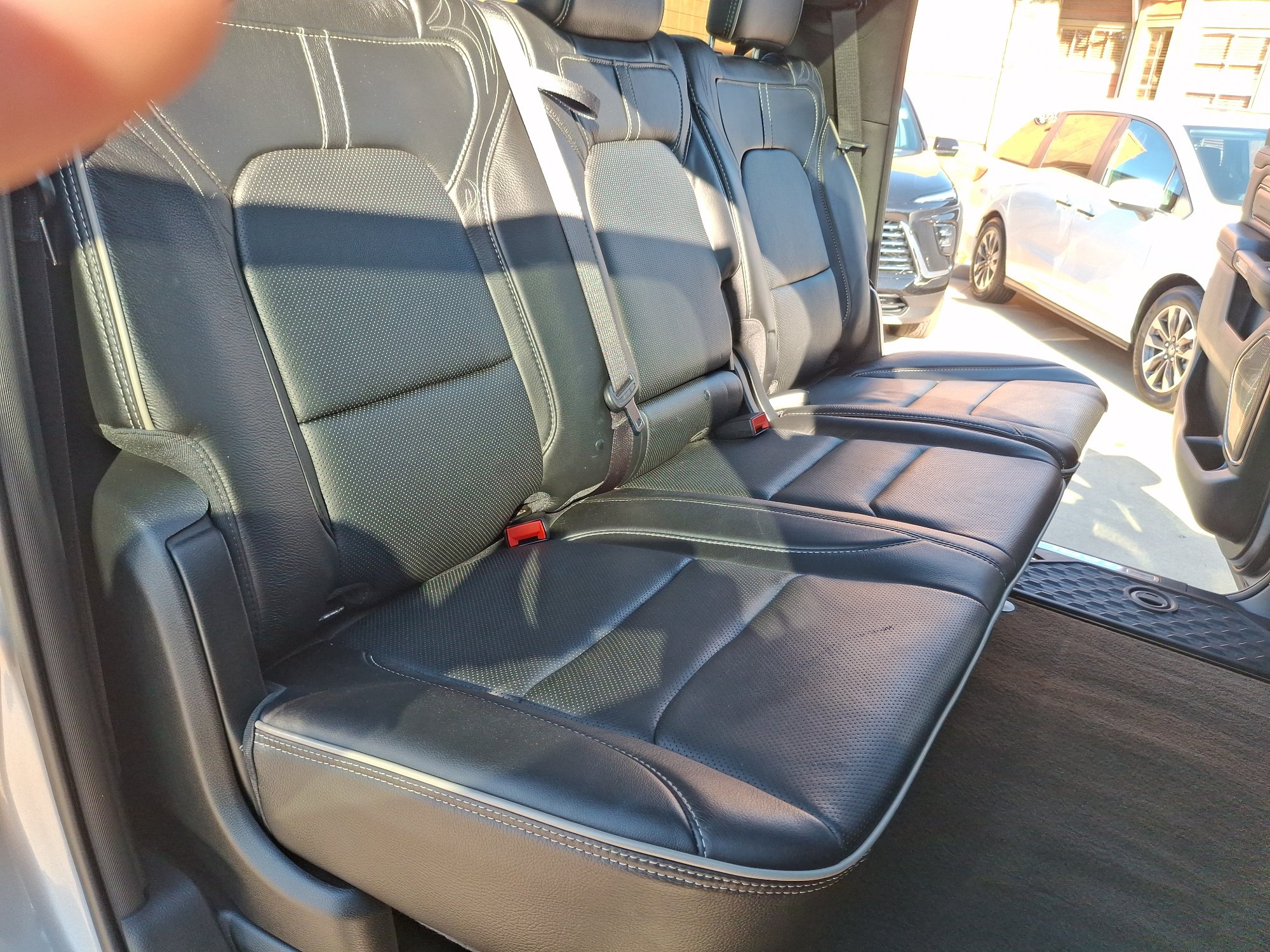 Used 2024 RAM 1500 Limited AWD/4WD image 31