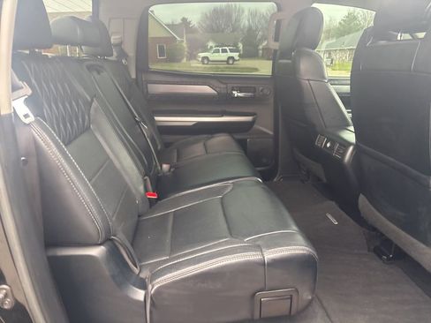 Used 2017 Toyota Tundra Platinum image 18