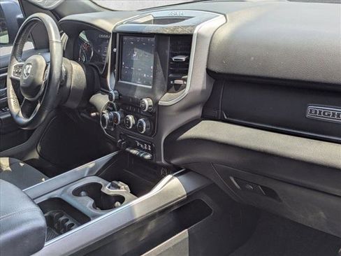 Used 2022 RAM 1500 Big Horn w/ Night Edition RWD image 20