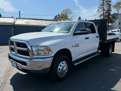 Used 2015 RAM 3500 SLT w/ Quick Order Package 29G SLT image 2