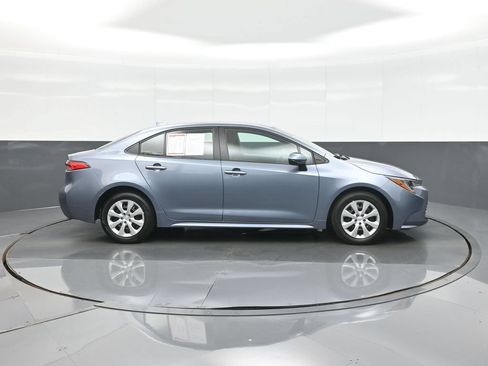 Used 2024 Toyota Corolla LE FWD image 8