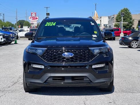 Certified 2024 Ford Explorer ST-Line w/ Class IV Trailer Tow Package AWD/4WD image 2