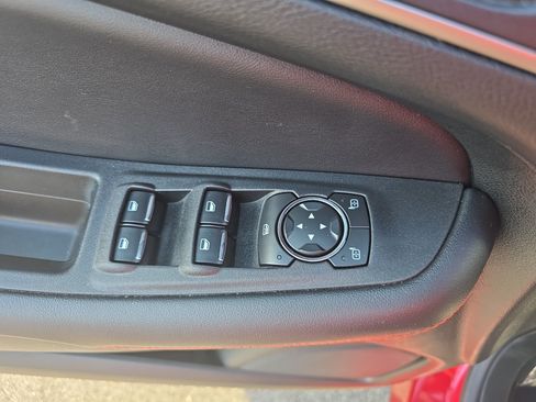 Used 2022 Ford Edge ST-Line AWD/4WD image 28