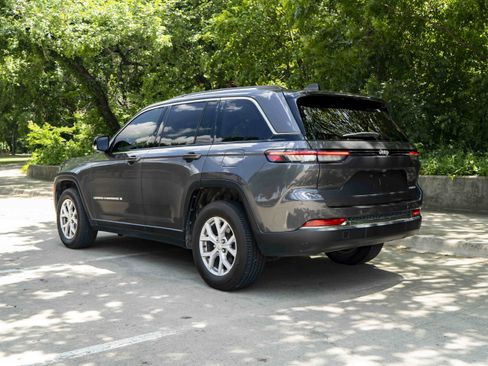 Used 2022 Jeep Grand Cherokee Limited RWD image 7