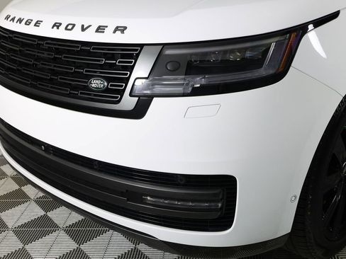 Used 2023 Land Rover Range Rover SE AWD/4WD image 41