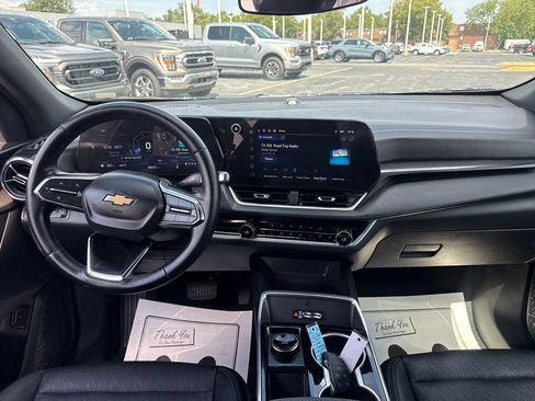 Used 2026 Chevrolet Equinox LT w/ Convenience Package II AWD/4WD image 19
