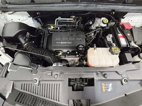 Certified 2020 Chevrolet Trax LS w/ Tint and Cruise Package image 13