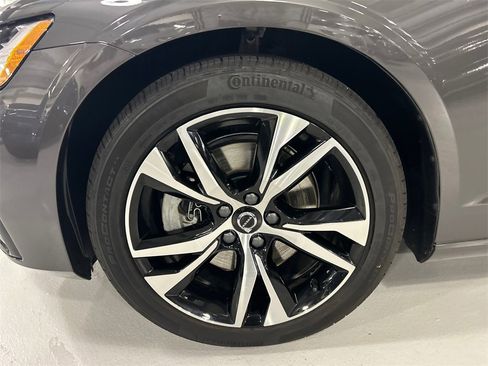 Certified 2023 Volvo S60 B5 Core w/ Climate Package image 8