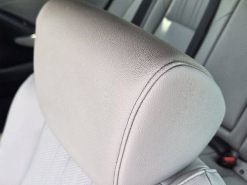 Used 2019 Honda Accord EX-L image 15