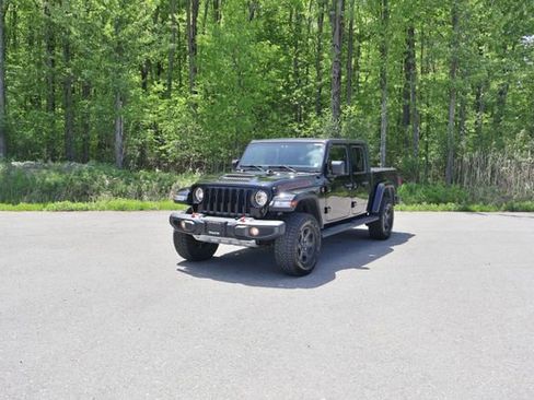 Used 2023 Jeep Gladiator Mojave w/ Cold Weather Group AWD/4WD image 3