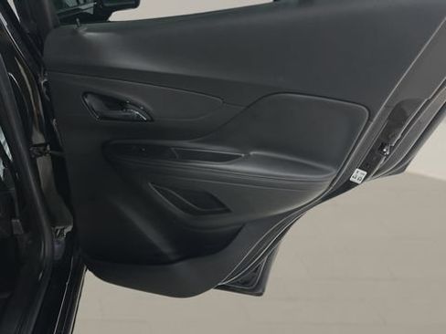 Used 2018 Buick Encore Essence FWD image 27