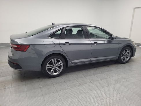 Used 2024 Volkswagen Jetta SE w/ Panoramic Sunroof Package image 10