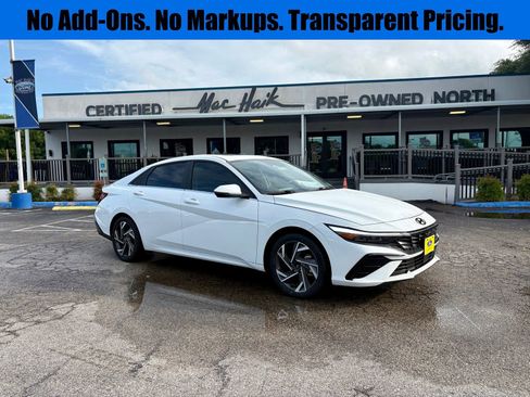 Used 2025 Hyundai Elantra Limited FWD image 1