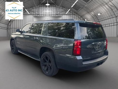 Used 2020 Chevrolet Suburban LT AWD/4WD image 4
