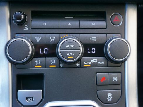 Used 2015 Land Rover Range Rover Evoque Pure Plus AWD/4WD image 27