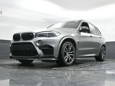 Used 2018 BMW X5 M image 49