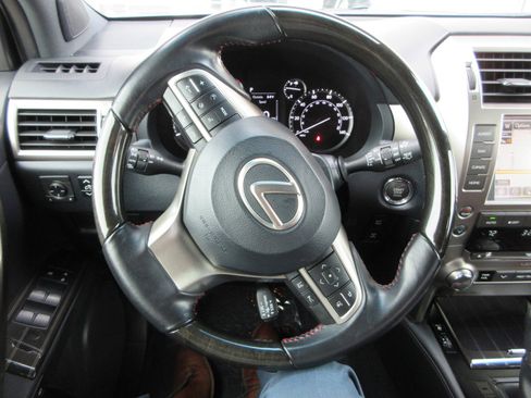 Used 2020 Lexus GX 460 Premium image 39