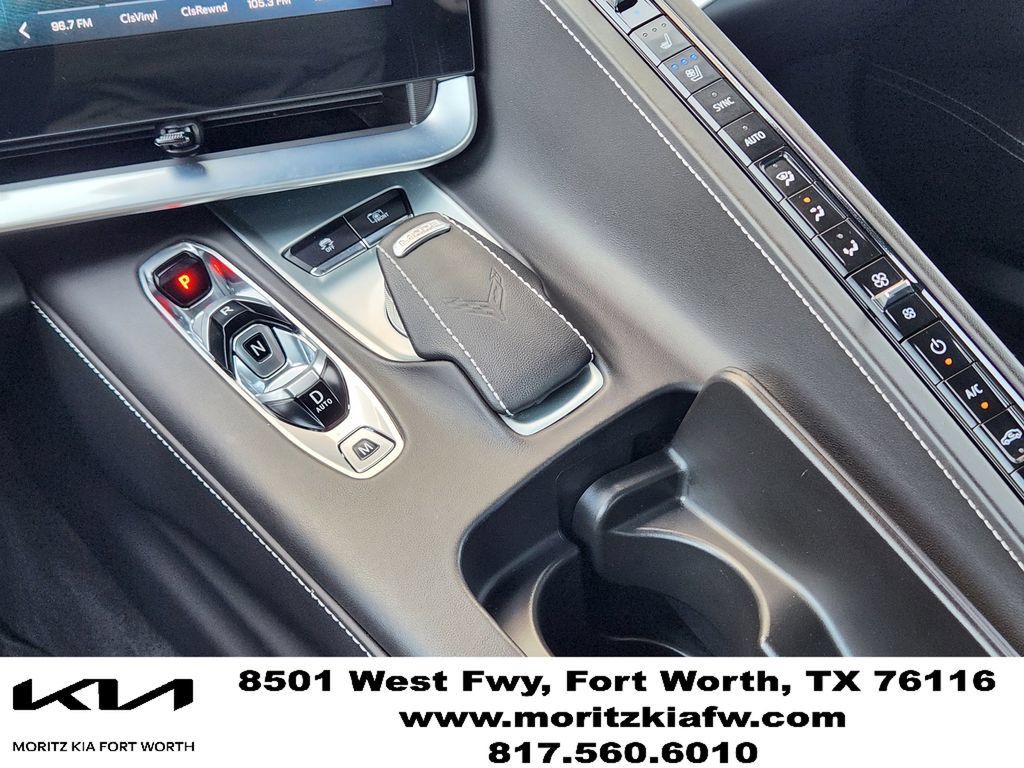 Used 2025 Chevrolet Corvette Stingray Premium Cpe w/ 3LT RWD image 19