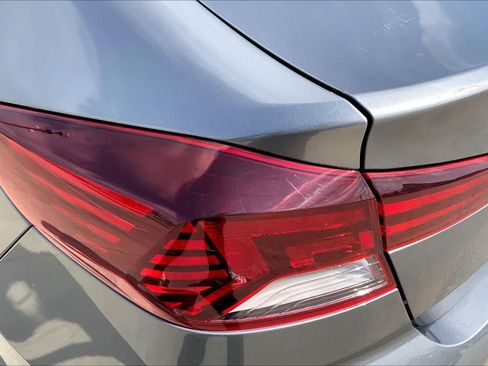 Used 2020 Hyundai Elantra Value Edition w/ Cargo Package (C1) FWD image 27