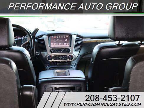 Used 2016 GMC Yukon XL Denali w/ Open Road Package AWD/4WD image 9