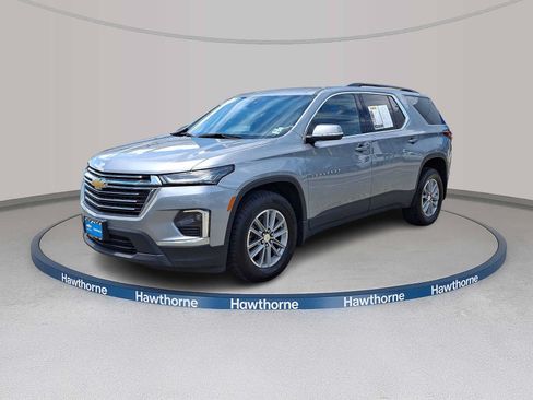 Used 2023 Chevrolet Traverse LT w/ LPO, Floor Liner Package AWD/4WD image 3