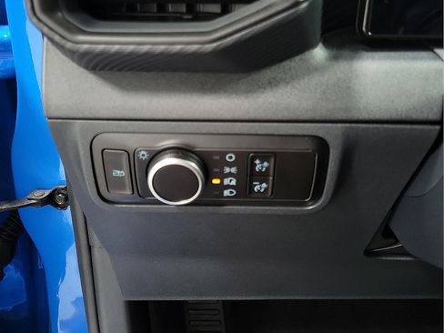 Used 2025 Ford Mustang GT RWD image 15