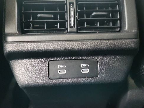 Used 2023 Honda Accord Touring image 14