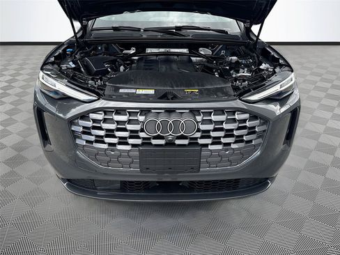 Certified 2025 Audi Q5 Premium w/ Premium Plus AWD/4WD image 31