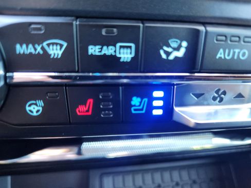 Used 2025 Ford F150 Lariat w/ Equipment Group 502A High AWD/4WD image 27