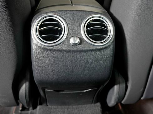 Certified 2022 Mercedes-Benz GLC 300 4MATIC image 29