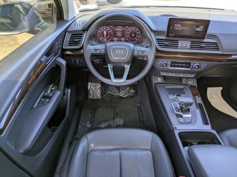 Used 2020 Audi Q5 2.0T Premium Plus w/ Premium Plus Package image 12