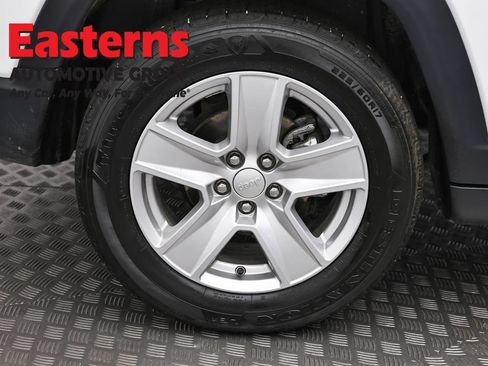 Used 2022 Jeep Compass Latitude w/ Convenience Group FWD image 30