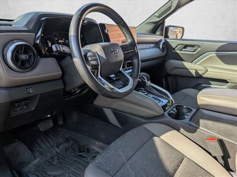 Used 2024 Chevrolet Colorado ZR2 w/ Safety Package AWD/4WD image 9