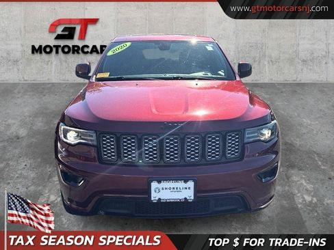 Used 2020 Jeep Grand Cherokee Altitude AWD/4WD image 2
