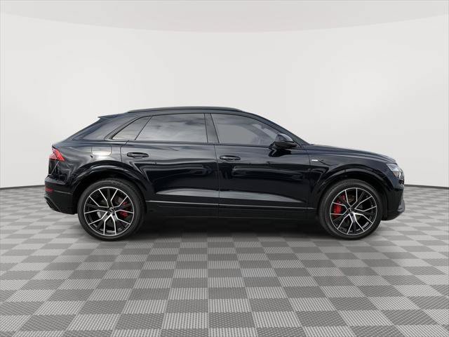 Used 2019 Audi Q8 Prestige w/ Year 1 Package AWD/4WD image 6