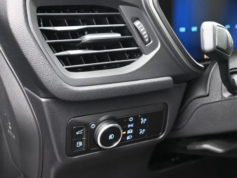 Used 2024 Ford Escape SE FWD image 21