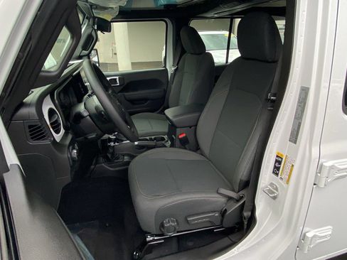 New 2026 Jeep Wrangler Unlimited Sport image 18