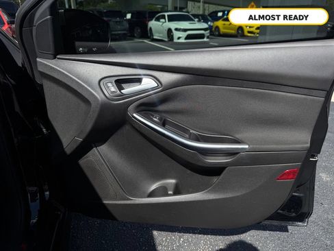 Used 2017 Ford Focus ST FWD image 24