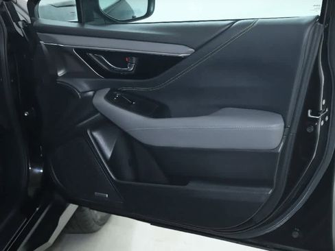 Used 2024 Subaru Outback Onyx Edition image 33