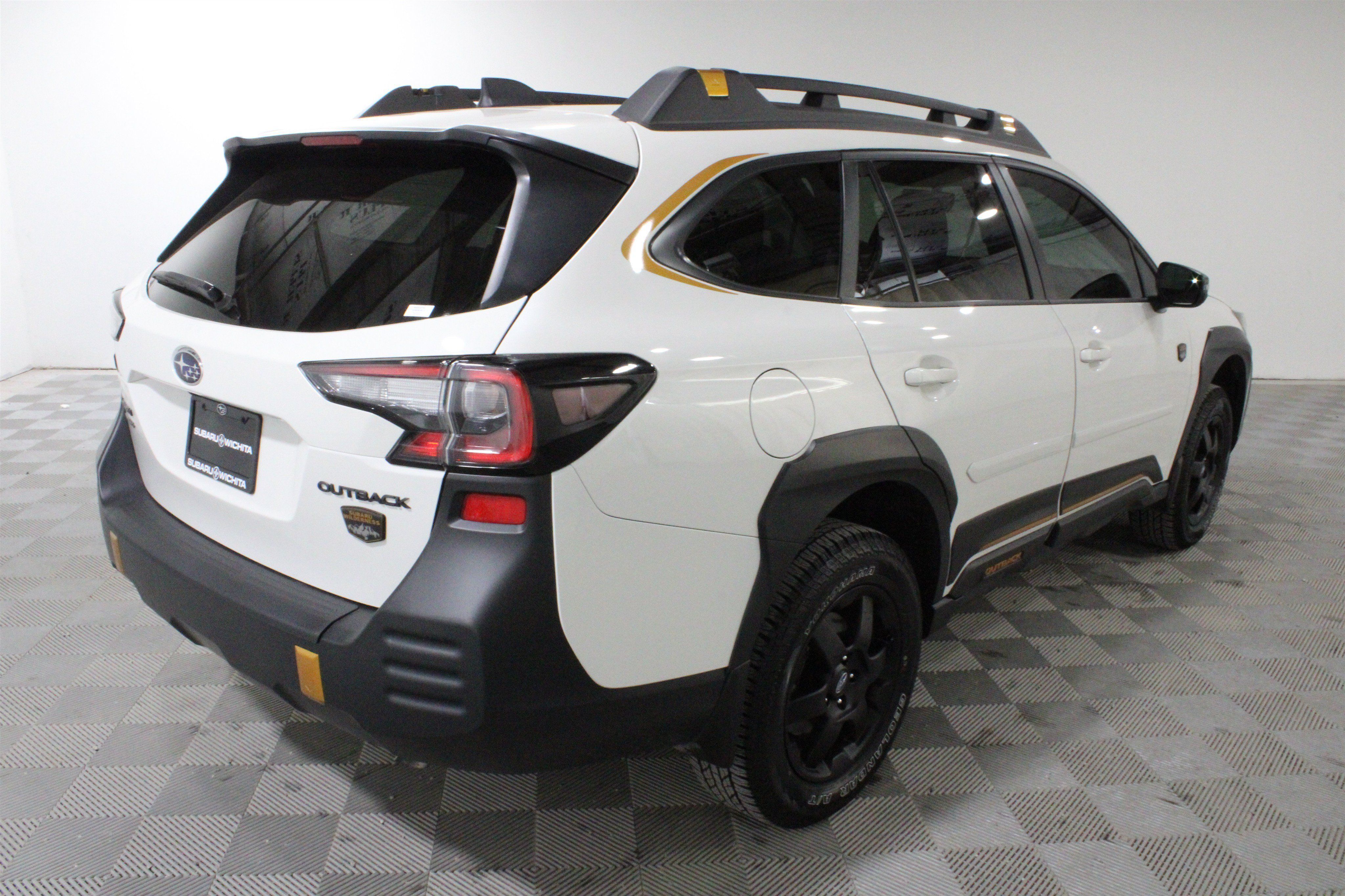 Used 2025 Subaru Outback Wilderness AWD/4WD image 23