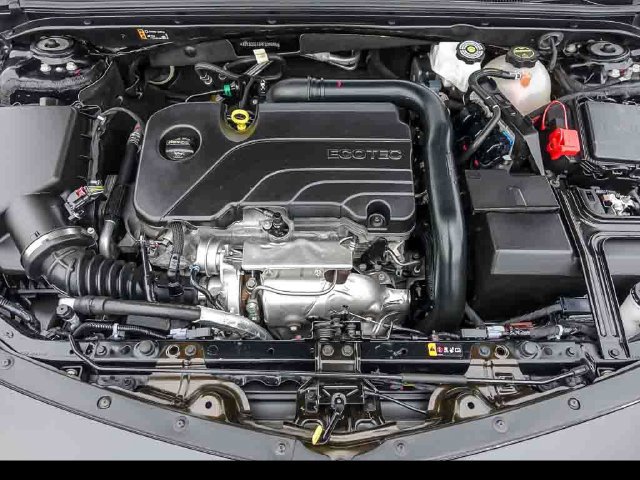 Used 2024 Chevrolet Malibu LT FWD image 32