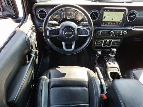 Used 2021 Jeep Wrangler Unlimited Sahara AWD/4WD image 13