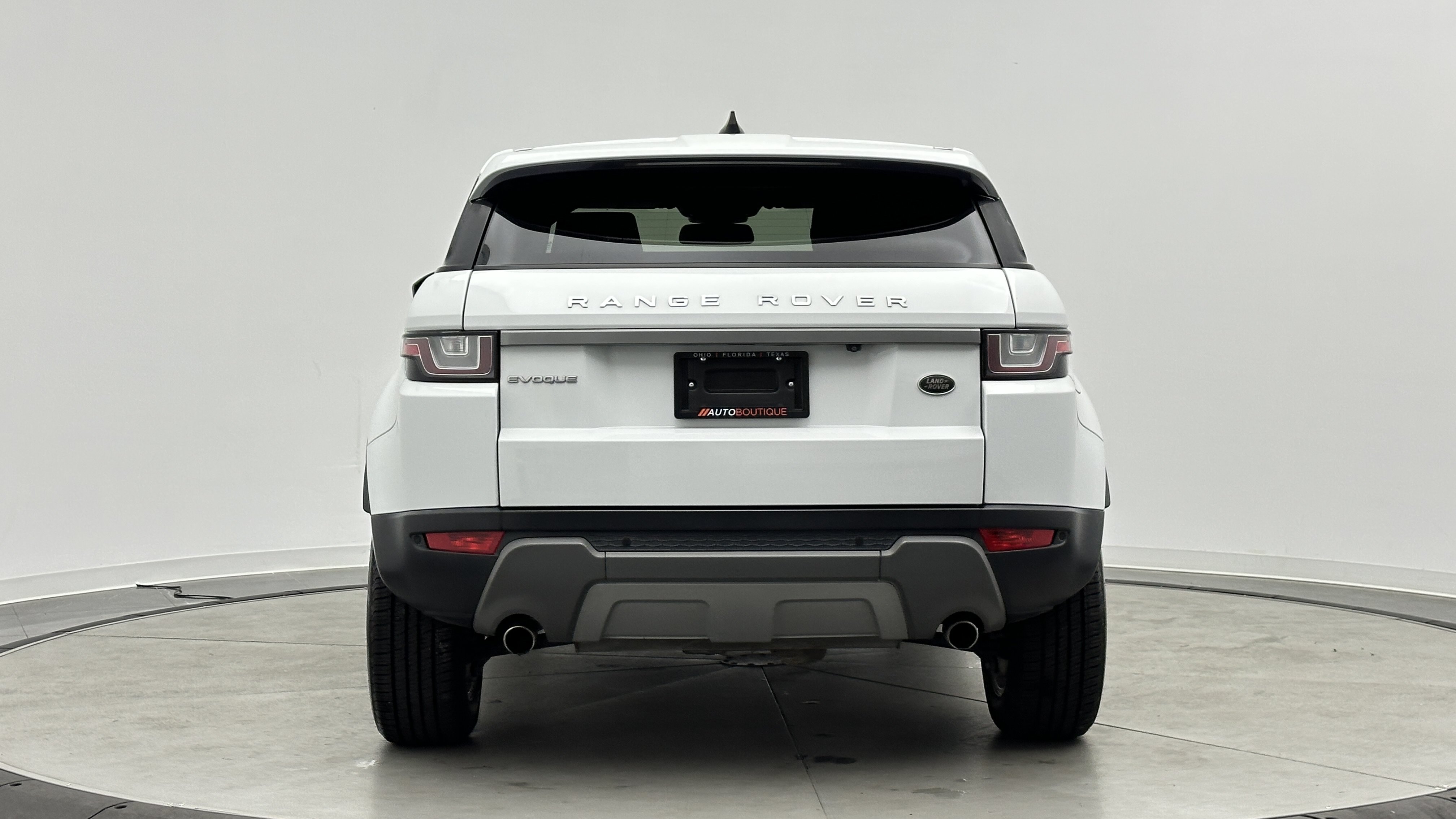 Used 2018 Land Rover Range Rover Evoque SE AWD/4WD image 6