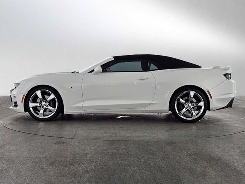 Used 2019 Chevrolet Camaro SS RWD image 6