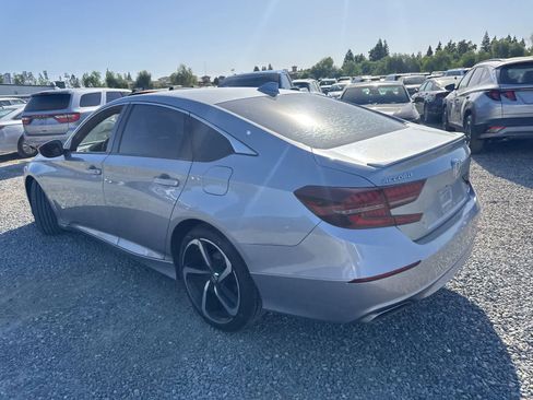 Used 2019 Honda Accord Sport image 7