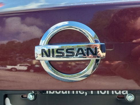 Used 2023 Nissan Sentra SV FWD image 8