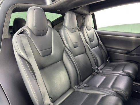 Used 2016 Tesla Model X P90D image 38