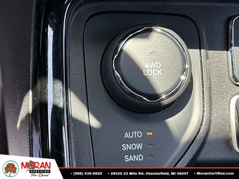 Used 2020 Jeep Compass Limited AWD/4WD image 24