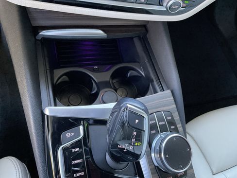 Used 2017 BMW 540i xDrive image 28